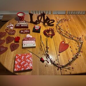 Bundle/Valentines Decor